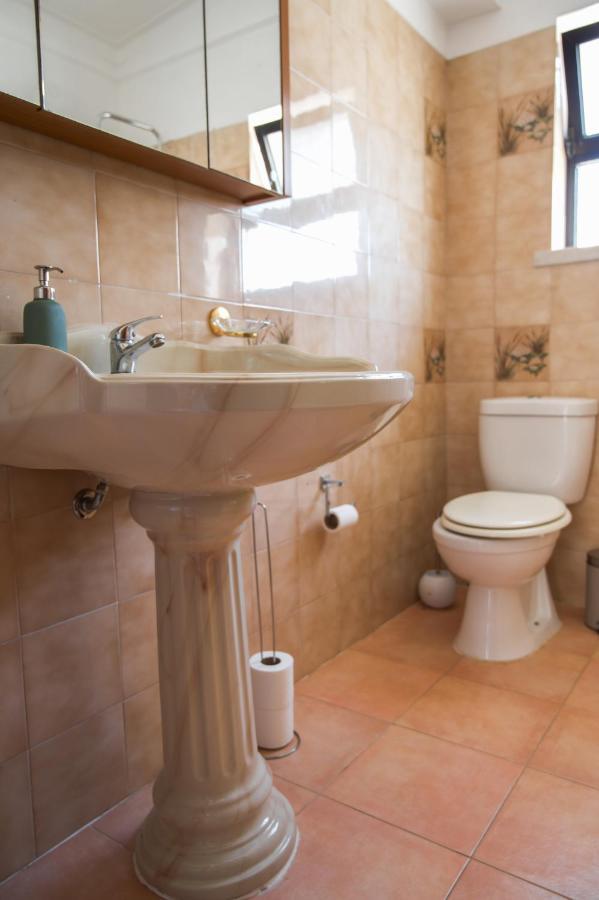 Wakeup Villa Фаро Екстериор снимка